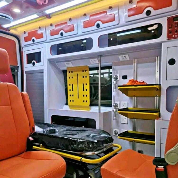 班戈长途救护车护送病人租赁价格